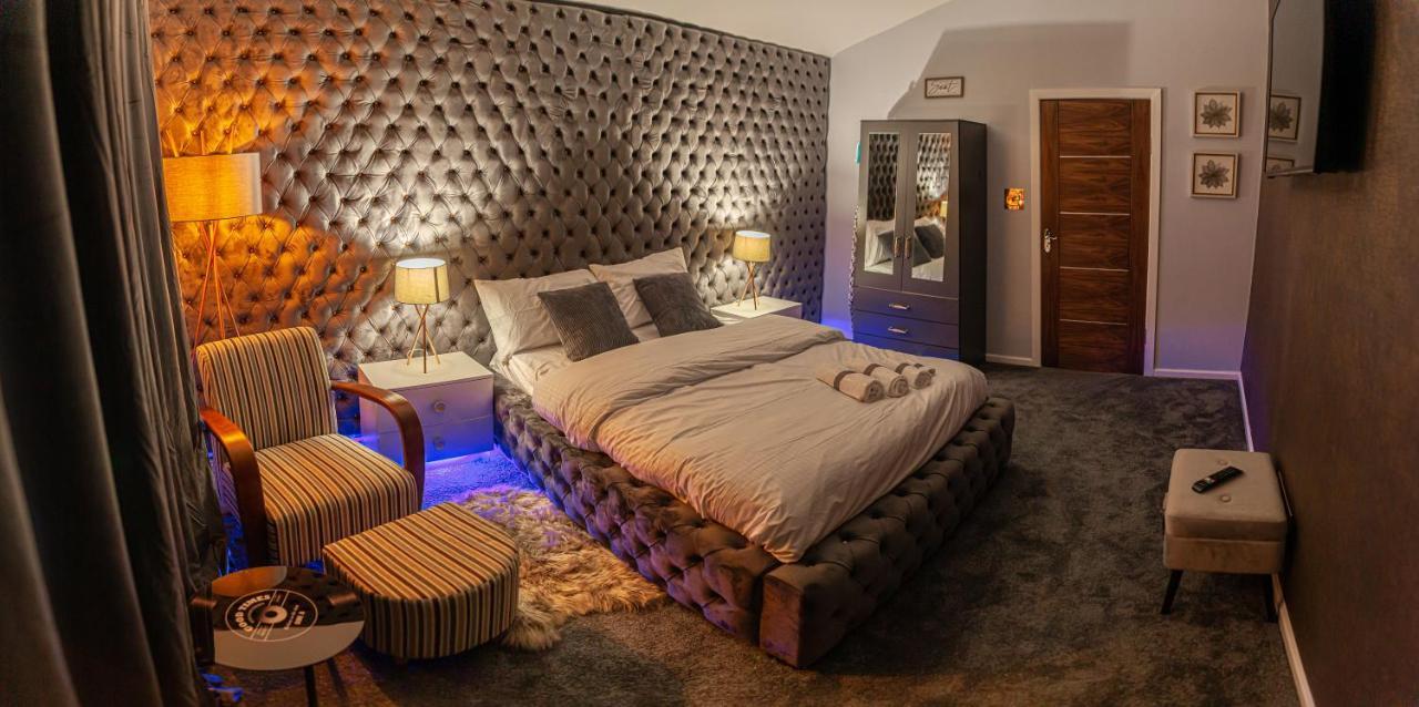 Luxury Comfort 1 Bedroom Suite バーミンガム エクステリア 写真
