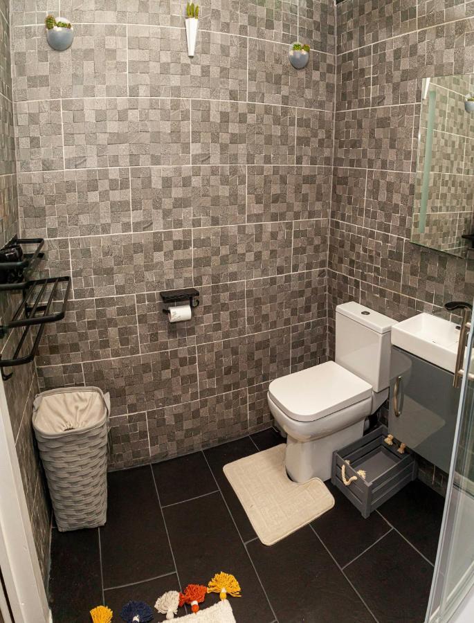 Luxury Comfort 1 Bedroom Suite バーミンガム エクステリア 写真