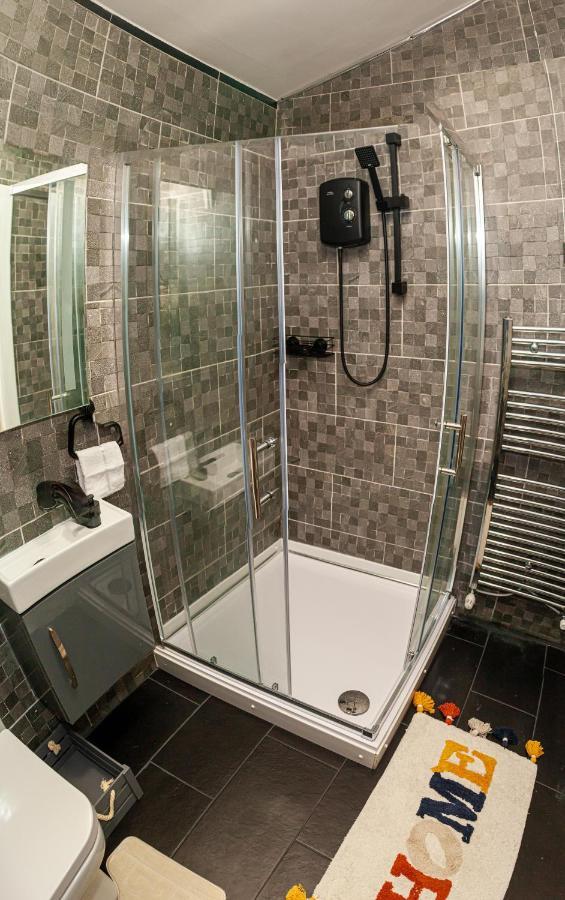 Luxury Comfort 1 Bedroom Suite バーミンガム エクステリア 写真